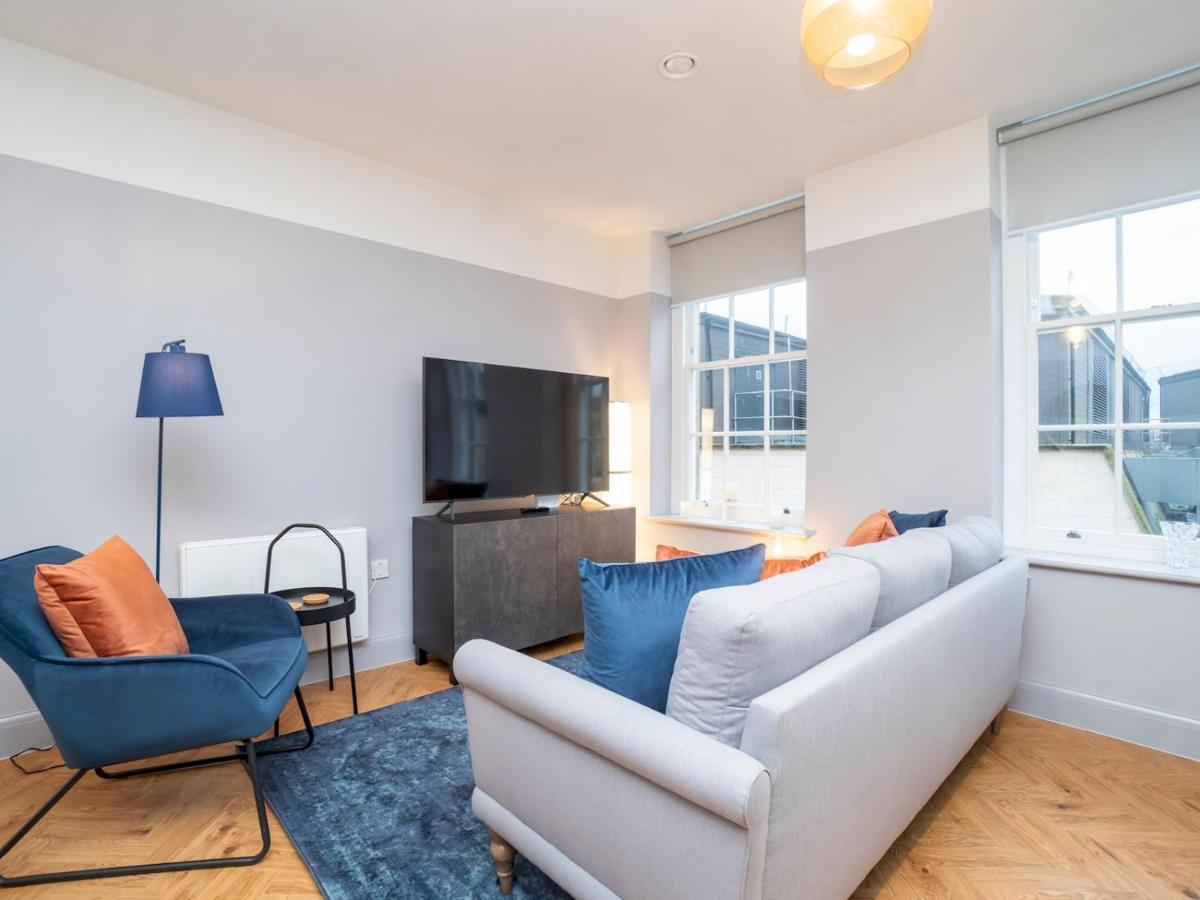 Apartament Pass The Keys Stunning 2 Bed Retreat In The Heart Of Bath Zewnętrze zdjęcie