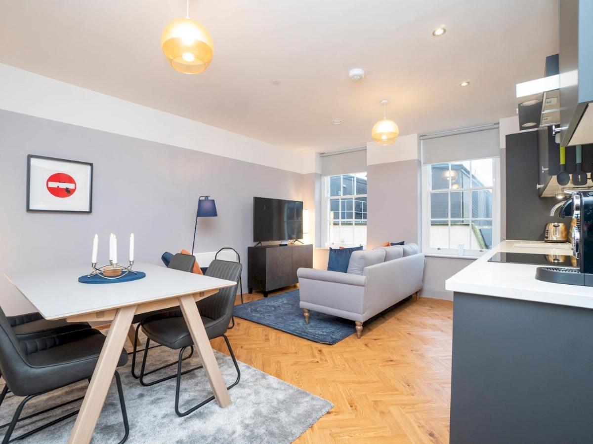 Apartament Pass The Keys Stunning 2 Bed Retreat In The Heart Of Bath Zewnętrze zdjęcie