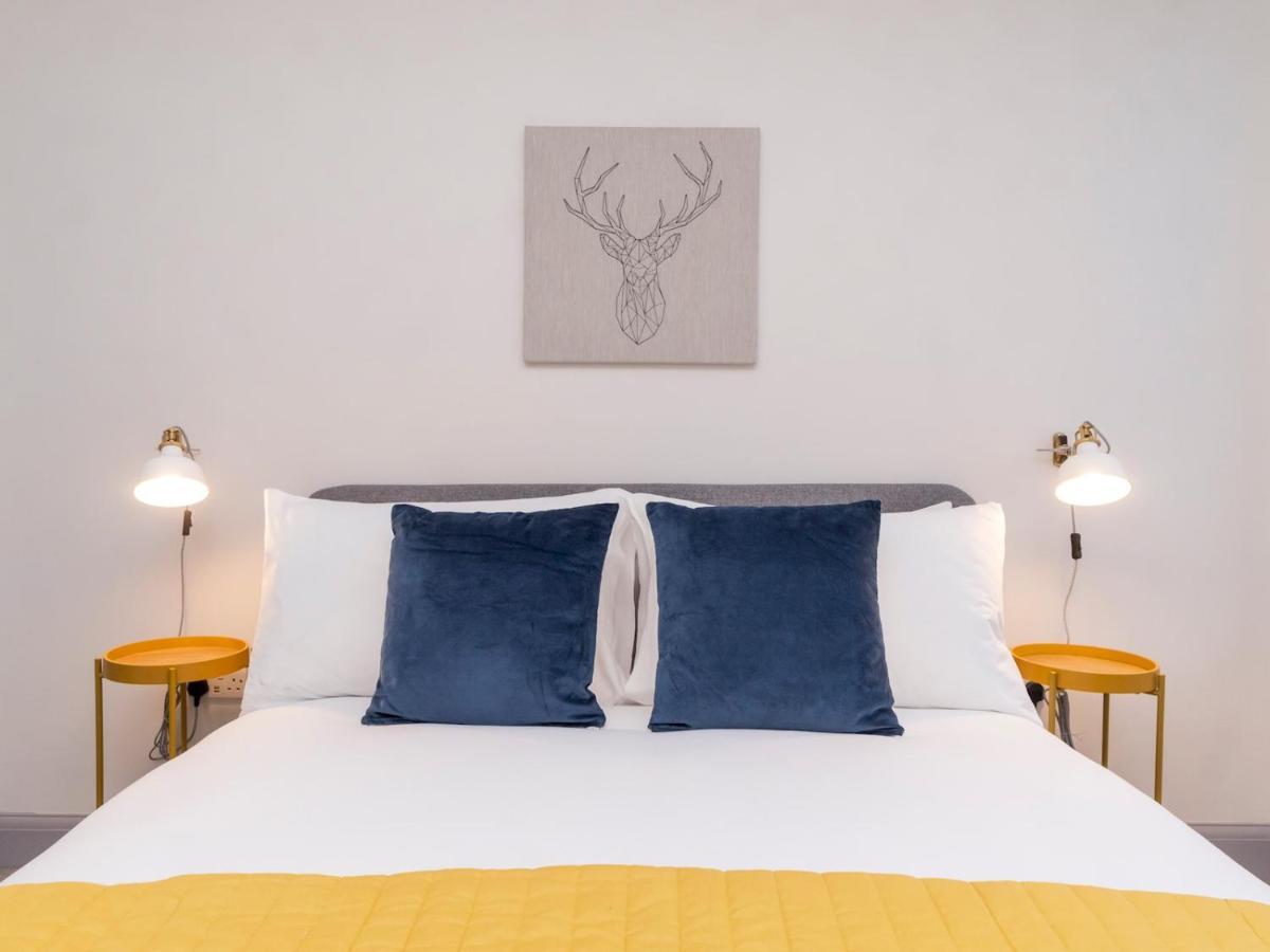 Apartament Pass The Keys Stunning 2 Bed Retreat In The Heart Of Bath Zewnętrze zdjęcie