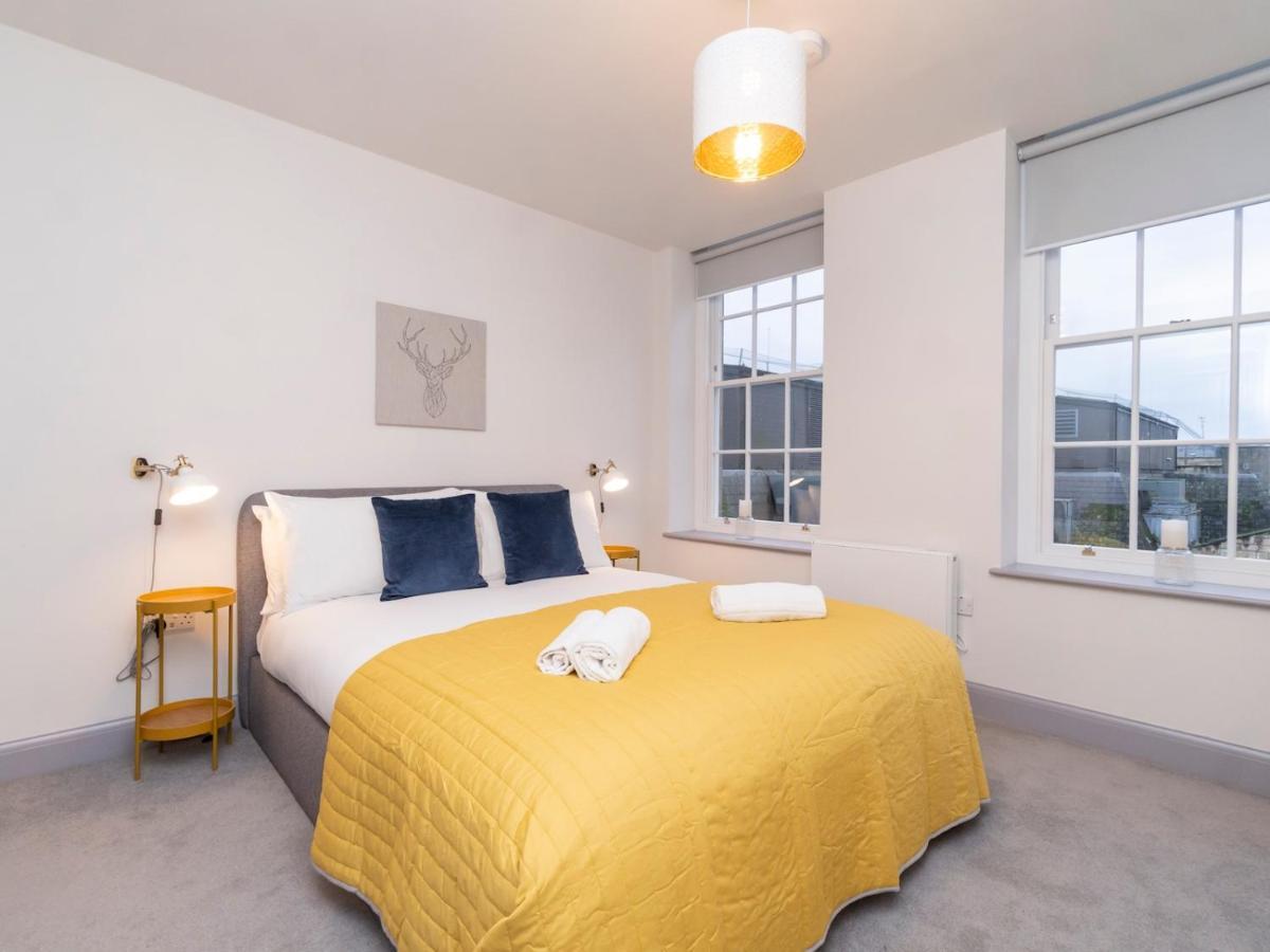 Apartament Pass The Keys Stunning 2 Bed Retreat In The Heart Of Bath Zewnętrze zdjęcie